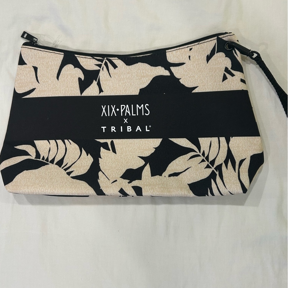 Tribal Black and Cream Clutch
